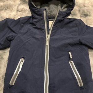 Hanna Andersson Navy Blue Hooded Puffer Jacket with Gray Trim Youth 6-7